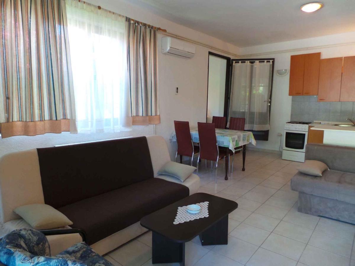 Apartment In Pula With One-Bedroom 9 斯廷佳 外观 照片